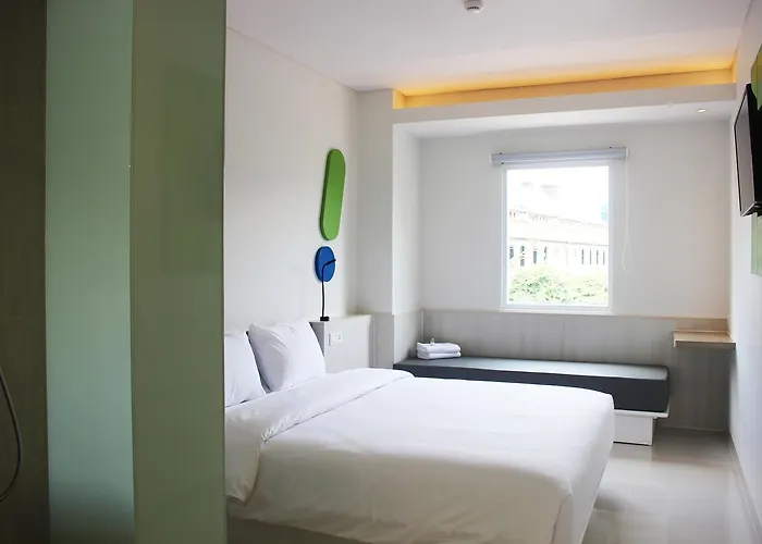 POP! PemudaHotel Semarang